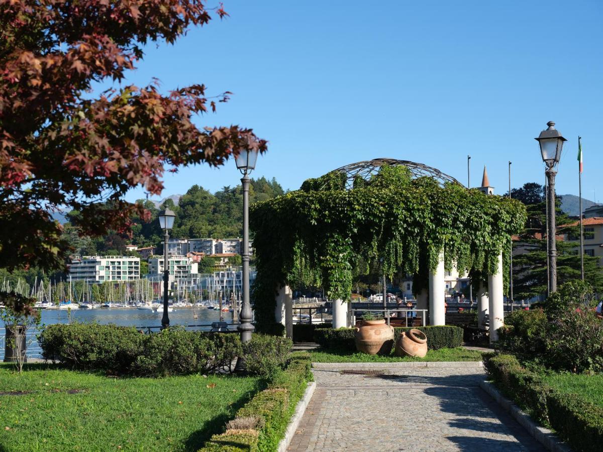 Serviced Apartments By Hotel De Charme Laveno Exterior photo