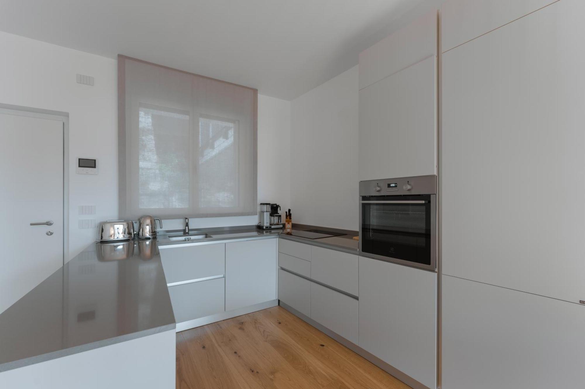 Serviced Apartments By Hotel De Charme Laveno Exterior photo
